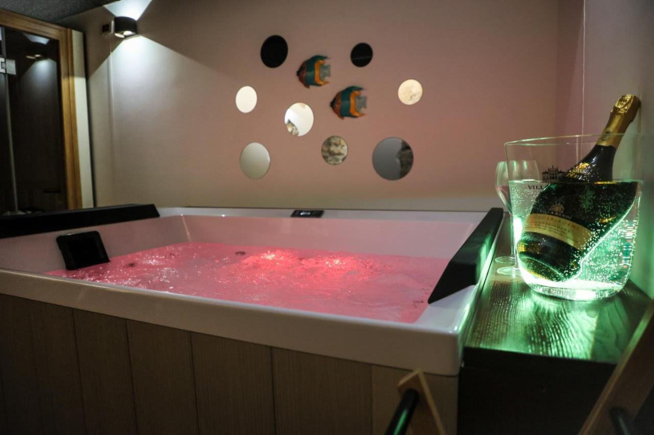 Petramare Charming House Apartment Салерно Екстериор снимка