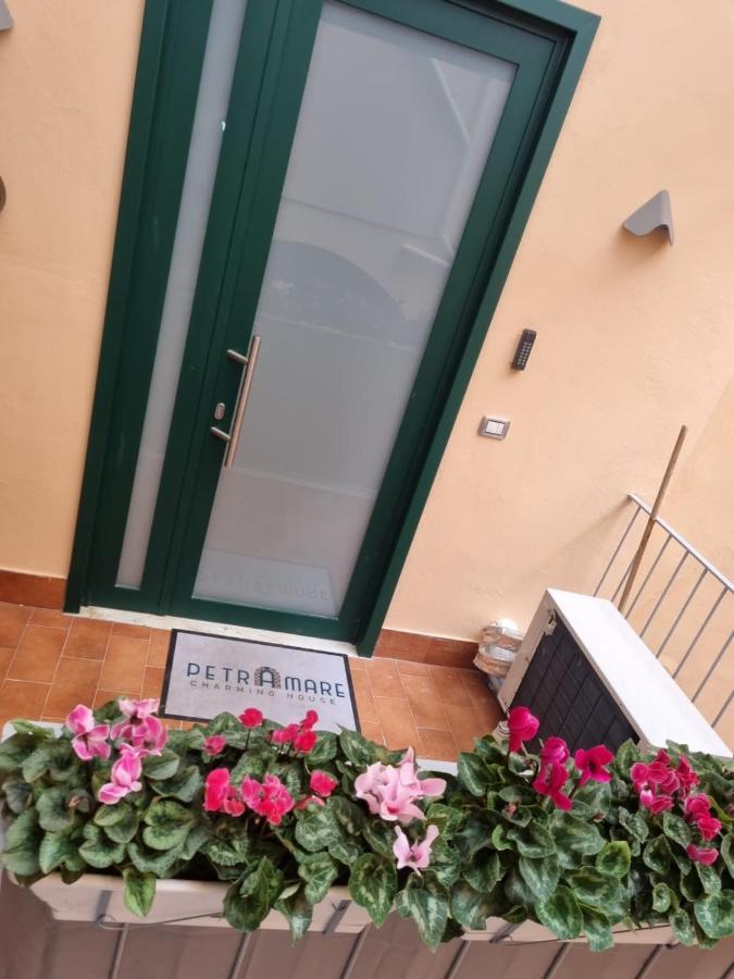 Petramare Charming House Apartment Салерно Екстериор снимка